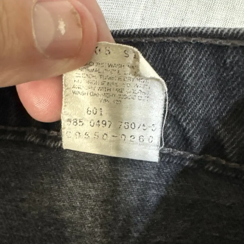 Vintage Levis 550 Relaxed Fit Black Jeans Made in USA 34x32 550-0260 1997